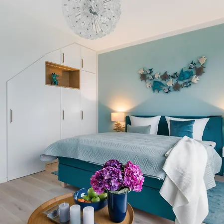 Holiday home Herzmuschel: Beachfront Retreat With Sauna And Sea Views *