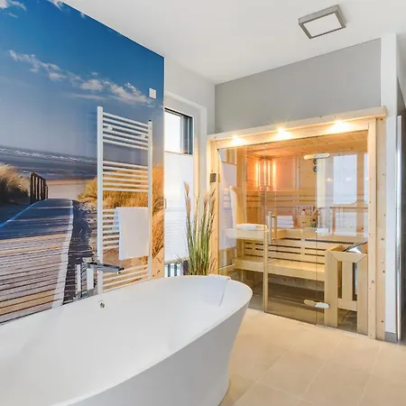 Herzmuschel: Beachfront Retreat With Sauna And Sea Views Holiday home Olpenitz