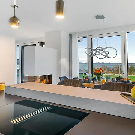 Herzmuschel Erste Reihe, Dachterrasse, Schleiblick, Garten, Carport, Gaskamin, Sauna, Terrasse, Strandkorb, Aussenrolllaeden Olpenitz