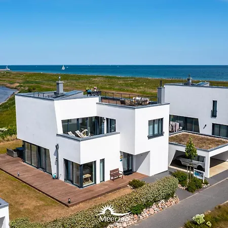 Herzmuschel: Beachfront Retreat With Sauna And Sea Views *