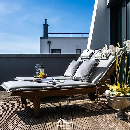 Herzmuschel: Beachfront Retreat With Sauna And Sea Views *
